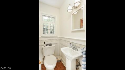 97 Kempshall Terrace Fanwood NJ 07023