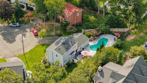 97 Kempshall Terrace Fanwood NJ 07023