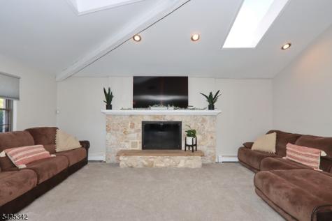 400 Madison Hill Road Clark NJ 07066