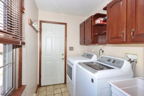 400 Madison Hill Road Clark NJ 07066
