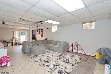 400 Madison Hill Road Clark NJ 07066