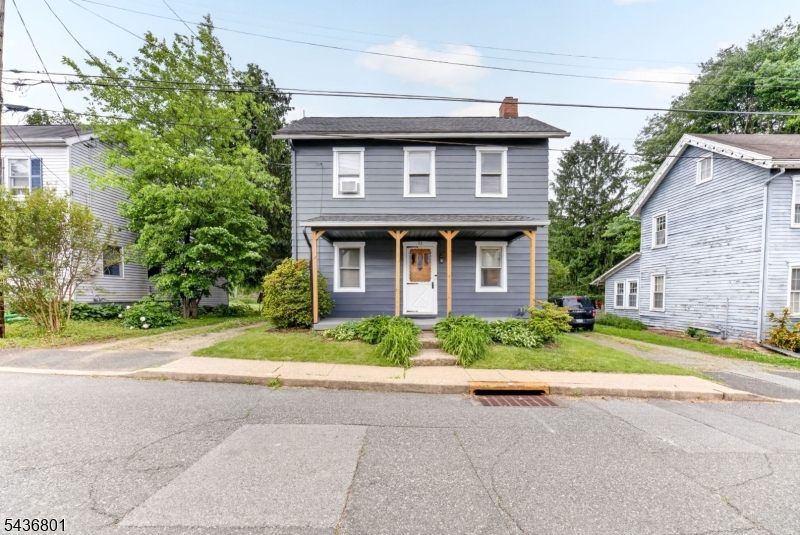 33 West Street Bloomsbury NJ 08804
