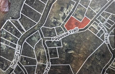 8 Papoose Trail Hopatcong NJ 07821