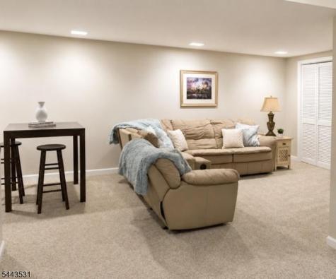 22 Village Square Drive Union NJ 08802
