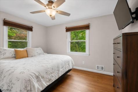 427 Shepperd Lane Vernon NJ 07422