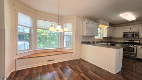 31 Summit Road Green NJ 07821