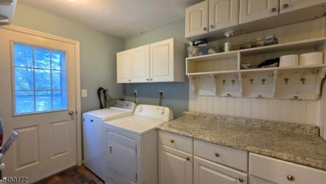 31 Summit Road Green NJ 07821