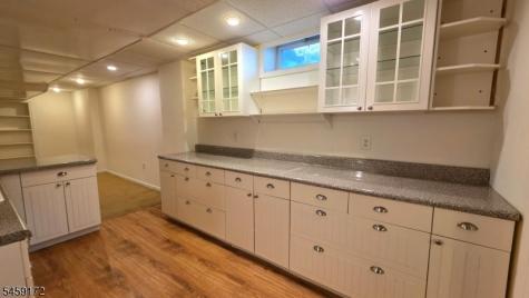 31 Summit Road Green NJ 07821