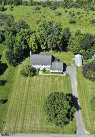 31 Summit Road Green NJ 07821