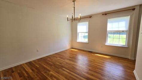 31 Summit Road Green NJ 07821