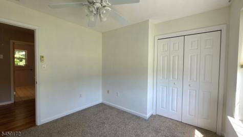 31 Summit Road Green NJ 07821