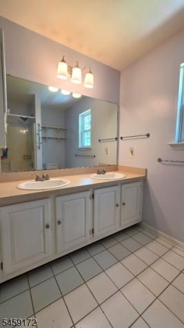 31 Summit Road Green NJ 07821