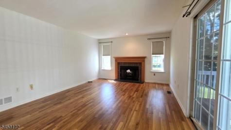 31 Summit Road Green NJ 07821