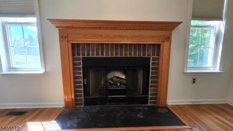 31 Summit Road Green NJ 07821