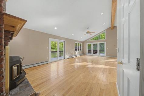 1127 Dark Moon Road Frelinghuysen NJ 07860