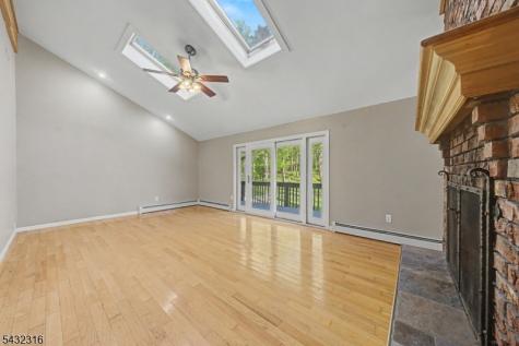 1127 Dark Moon Road Frelinghuysen NJ 07860