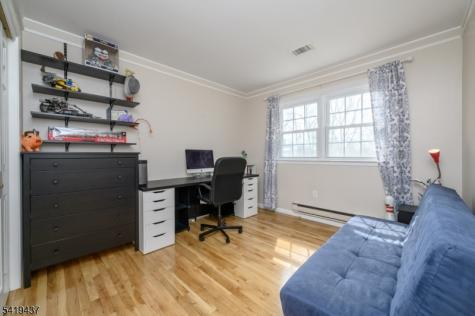 1 Running Hills Drive Fredon NJ 07860