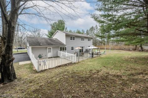 1 Running Hills Drive Fredon NJ 07860