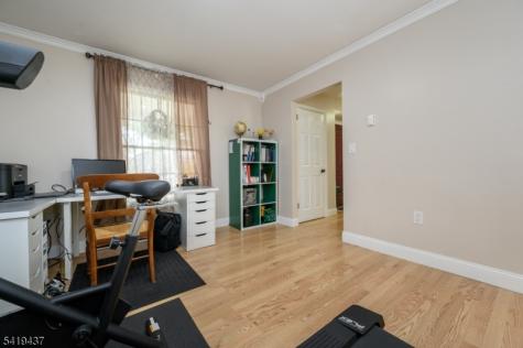 1 Running Hills Drive Fredon NJ 07860