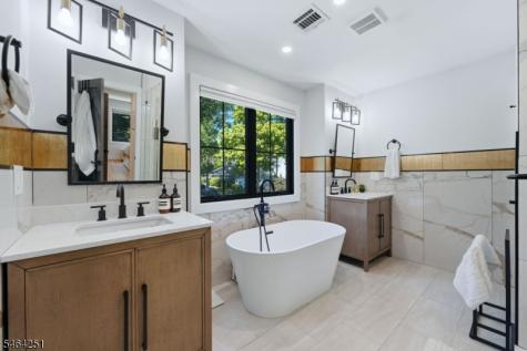 11 Marquette Road Montclair NJ 07043
