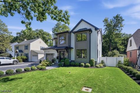 11 Marquette Road Montclair NJ 07043