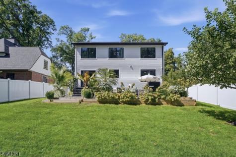 11 Marquette Road Montclair NJ 07043