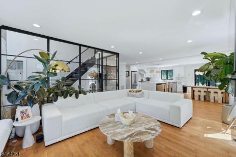 11 Marquette Road Montclair NJ 07043