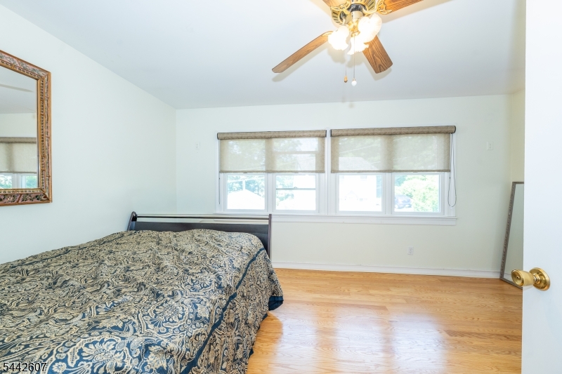 335 Elmira Trail Hopatcong NJ 07843