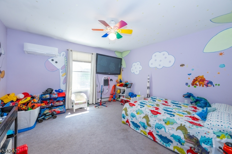 335 Elmira Trail Hopatcong NJ 07843