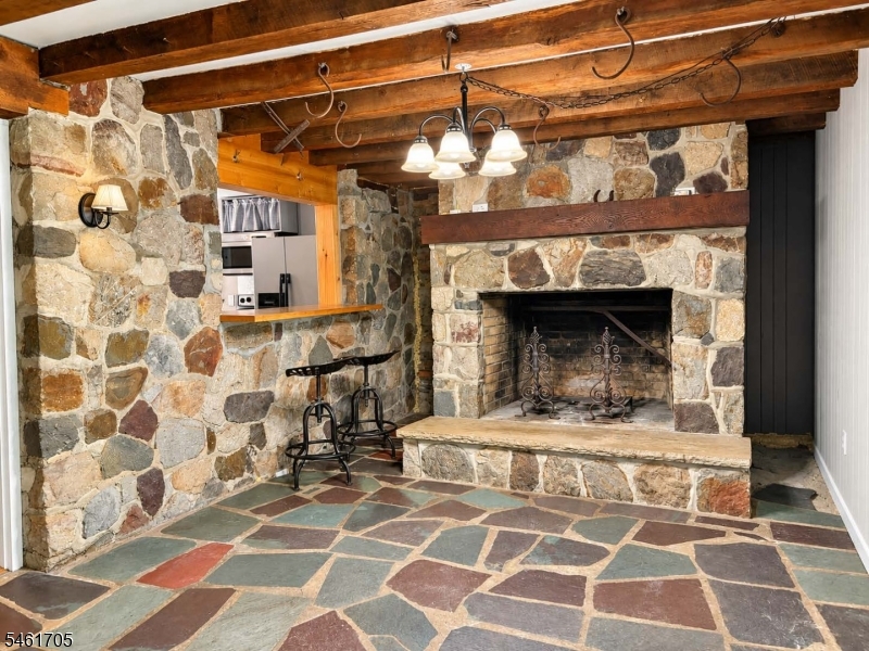 22 Mohican Road Blairstown NJ 07825