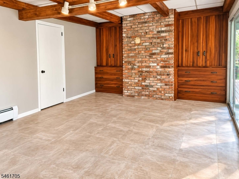 22 Mohican Road Blairstown NJ 07825