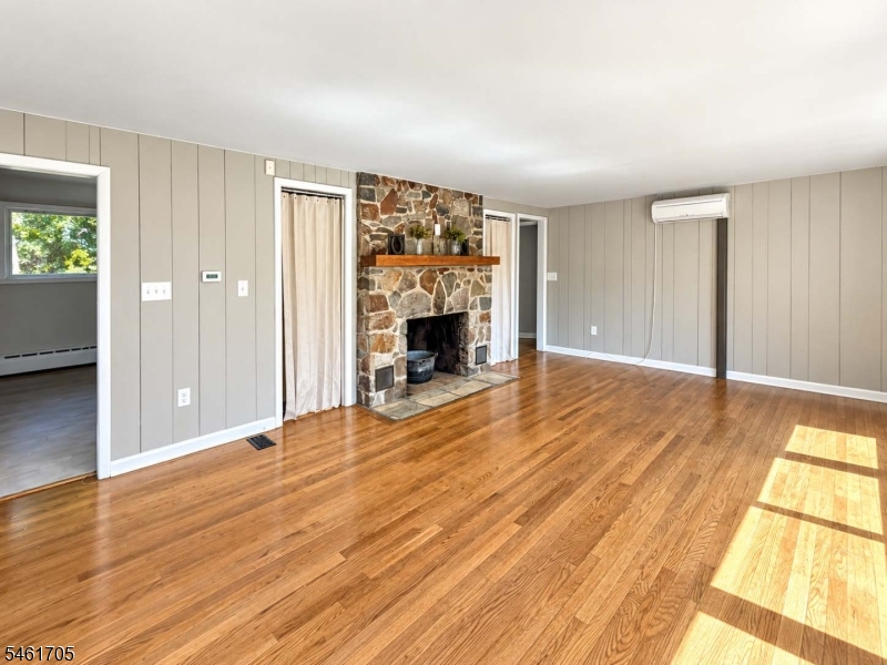 22 Mohican Road Blairstown NJ 07825