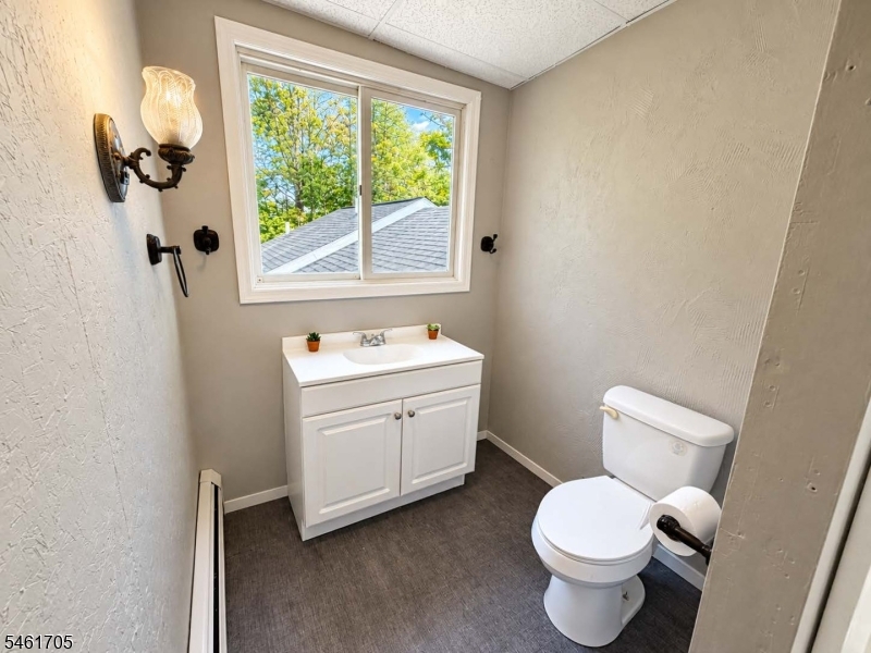 22 Mohican Road Blairstown NJ 07825