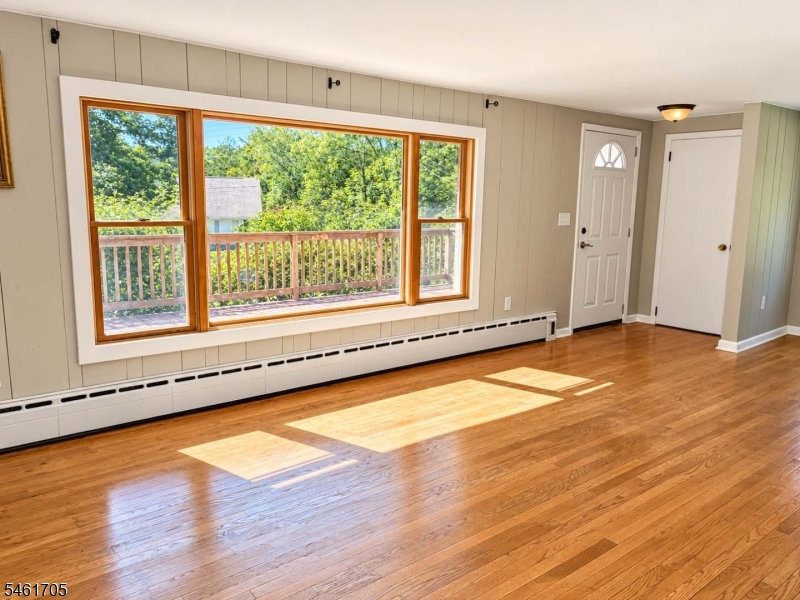 22 Mohican Road Blairstown NJ 07825