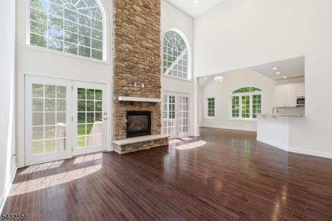 8 Fields Way Mount Olive NJ 07828
