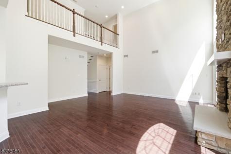 8 Fields Way Mount Olive NJ 07828
