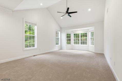 8 Fields Way Mount Olive NJ 07828