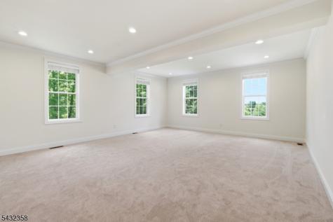 8 Fields Way Mount Olive NJ 07828