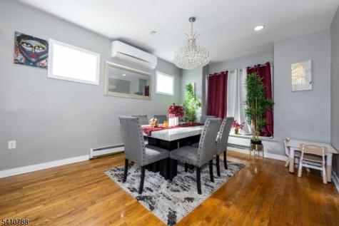 32 Newfield Street East Orange NJ 07017