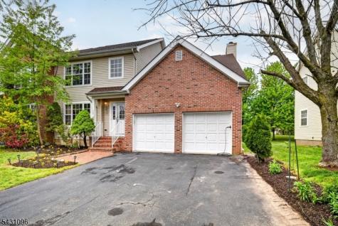 33 Nostrand Road Hillsborough NJ 08844