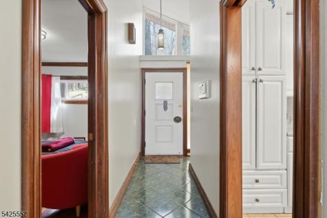 6 Oneida Avenue Hopatcong NJ 07843