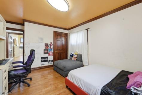 6 Oneida Avenue Hopatcong NJ 07843