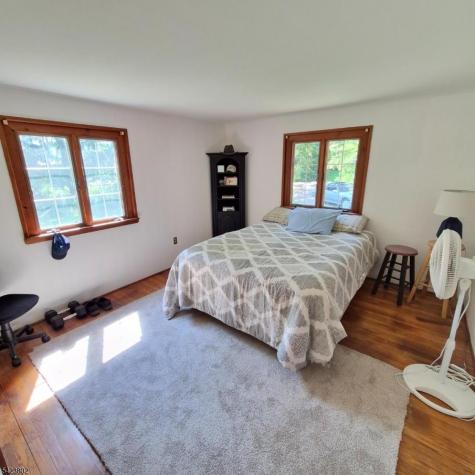 179 Hoffman Road Mansfield NJ 07865