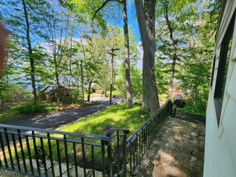 7 Raccoon Island Road Jefferson NJ 07849