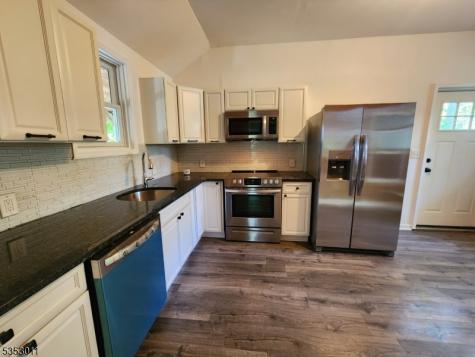 7 Raccoon Island Road Jefferson NJ 07849