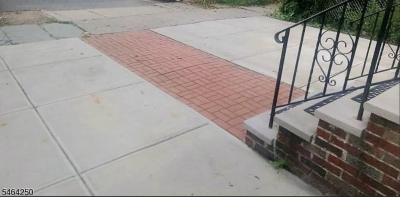 131 Greenwood Avenue East Orange NJ 07017