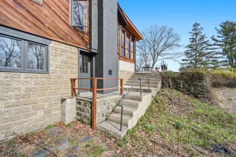 37 Blueberry Hill Greenwood Lake NJ 10925