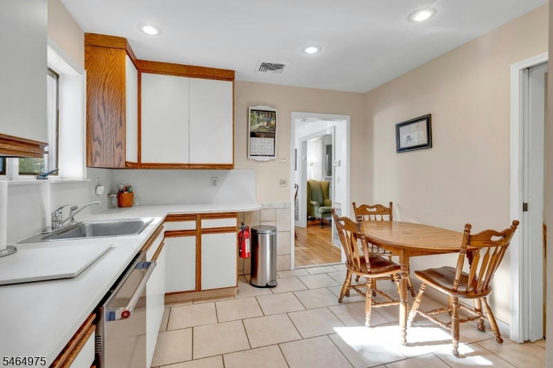 10 Overlook Terrace Bloomfield NJ 07003