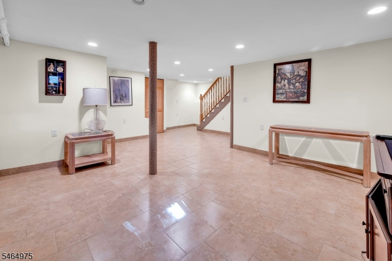 10 Overlook Terrace Bloomfield NJ 07003