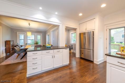 82 Oakland Road Maplewood NJ 07040